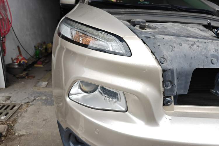 Used Jeep Cherokee 2016 2.4L Professional Smart Version