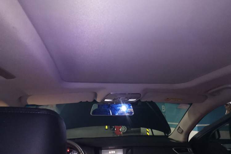 Used Geely Auto Emgrand GT 2015 1.8T Flagship Model