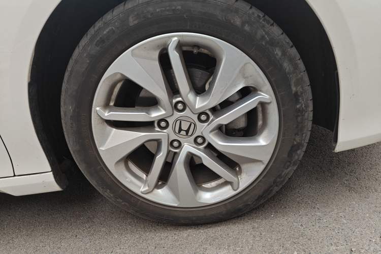 Used Honda Accord 2018 260TURBO Elite Edition China V Right Front Wheel Hub