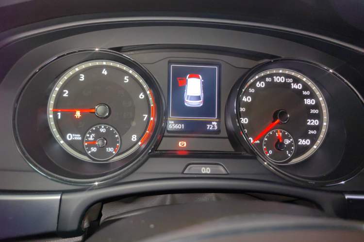 Used Volkswagen Teramont 2019 330TSI Two-Wheel-Drive Luxury Edition China VI Standard
