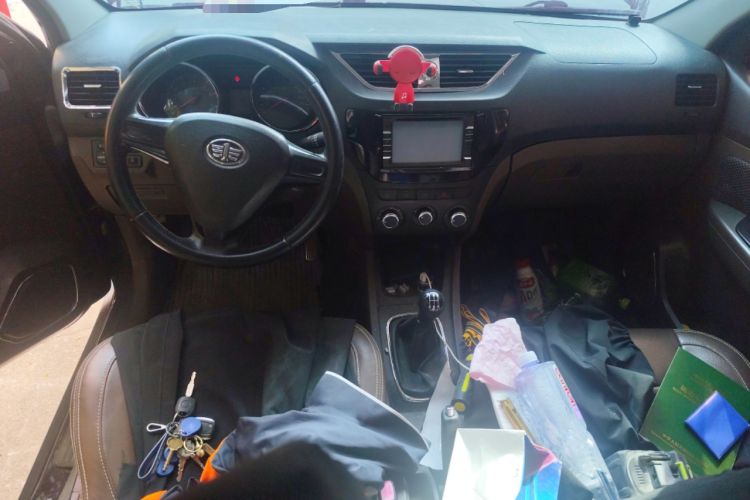 Used FAW Senya S80 2014 1.5L Manual 5-Seater Classic Edition
