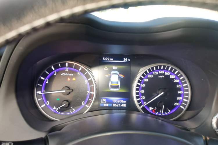 Used Infiniti Q50L 2015 2.0T Enjoyment Edition Instrument Cluster