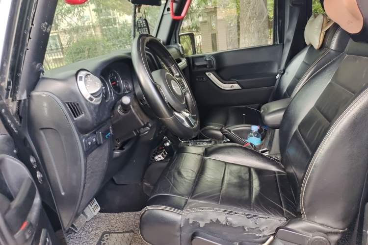 Used Jeep Wrangler 2012 3.6L Rubicon Four-Door Edition