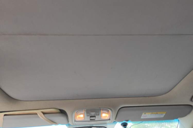 Used Kia KX3 2015 1.6L Automatic Two-Wheel Drive DLX Headliner