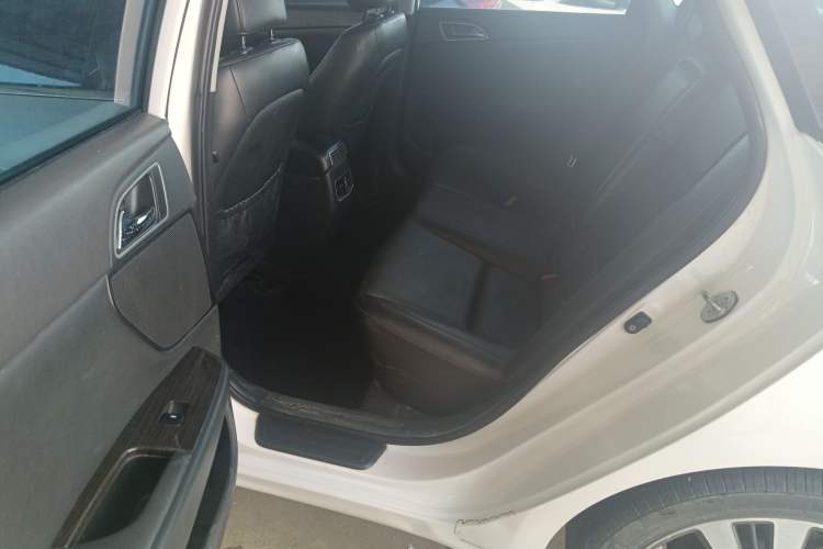 Used Hyundai Mistra 2016 1.8L Automatic Deluxe DLX Model
