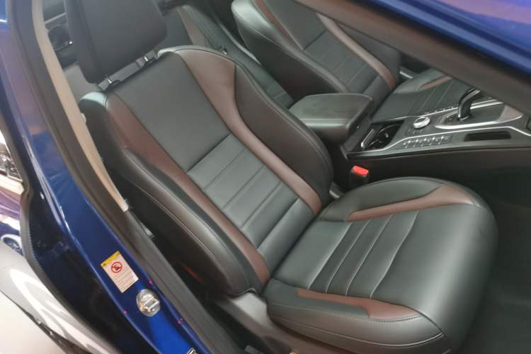 Used Wey VV5 2020 1.5T Two-Wheel Drive Smart Pioneer