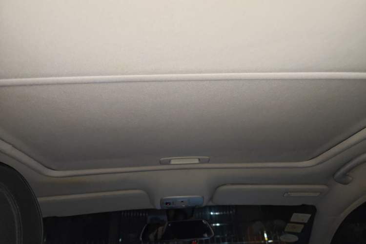 Used Citroen C5 2010 2.3L Automatic ZunYa Trim
