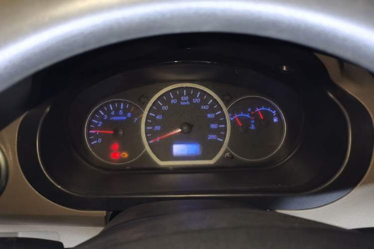 Used Wuling Hongguang 2010 1.2L Comfort Edition China IV Instrument Cluster