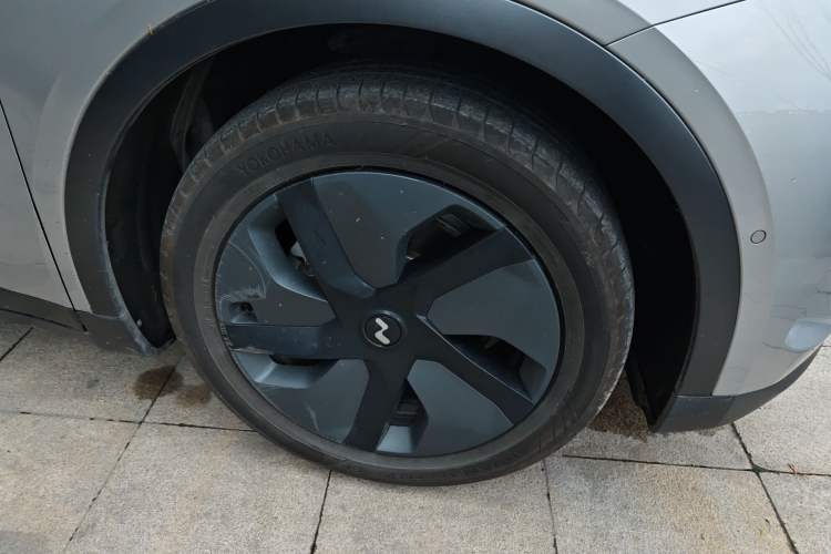 Used ONVO L60 2024 60 kWh Rear-Drive Version