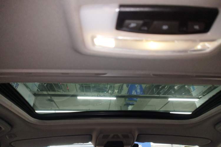 Used BMW 1 Series 2015 120i Sport Design Package Headliner