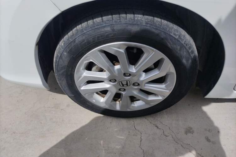 Used Honda Fit 2018 1.5L CVT Comfort Sunroof Version Left Front Wheel Hub