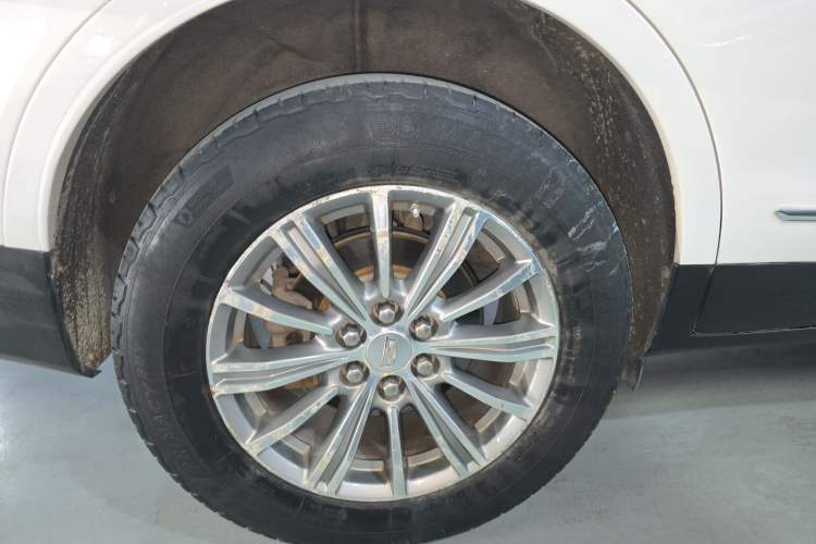 Used Cadillac XT5 2016 25T Luxury Model