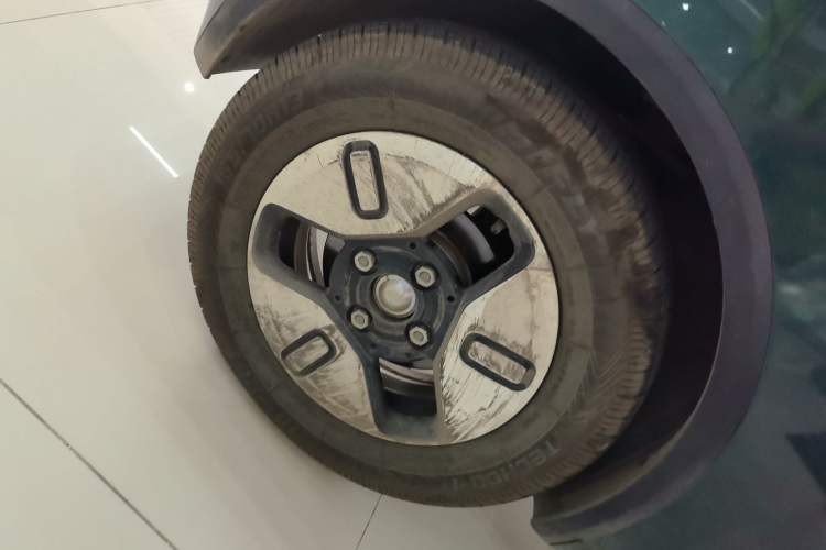 Used Baojun KiWi EV 2022 Designer Lite Edition Ternary Lithium Right Rear Wheel Hub