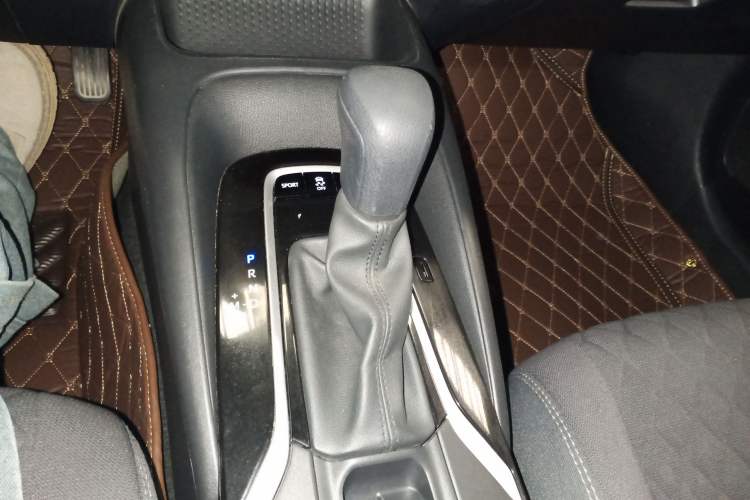 Used Toyota Allion 2022 2.0L Elite Edition
