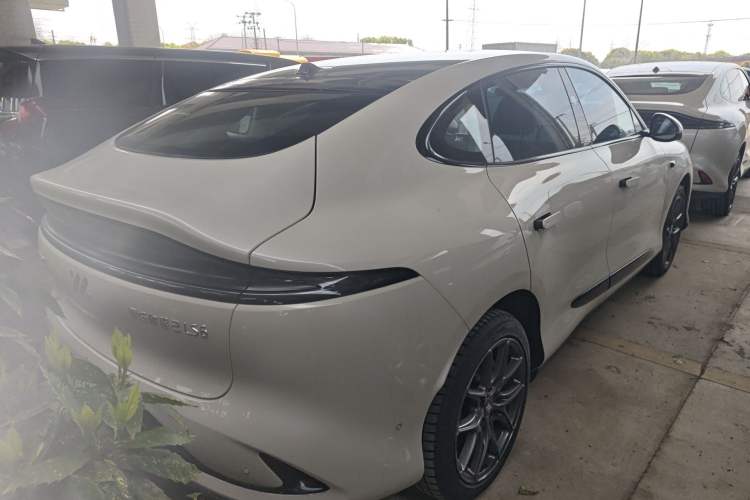 Used IM LS6 2023 Max Standard Edition