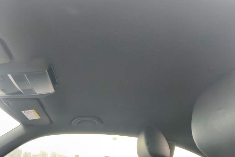 Used Volkswagen Beetle 2018 180TSI Yile Model Headliner