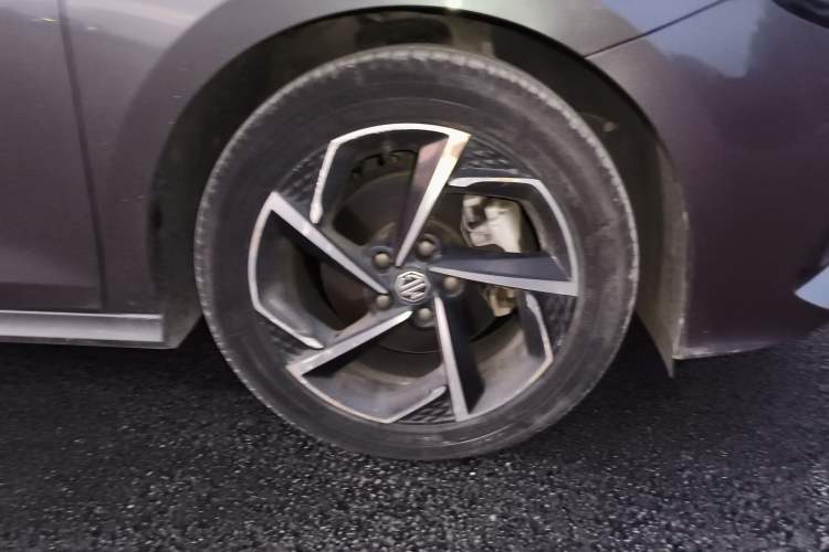 Used MG 5 2021 300TGI DCT Elegant Luxury Edition
