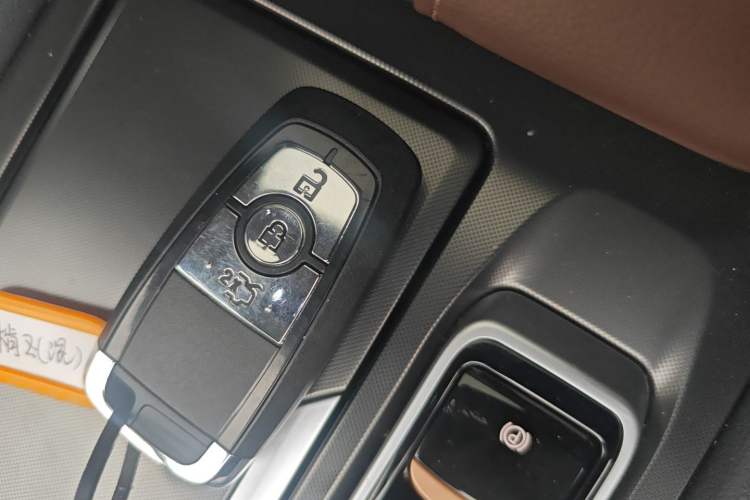 Used Lincoln Z 2025 2.0T Prestige Hybrid Edition
