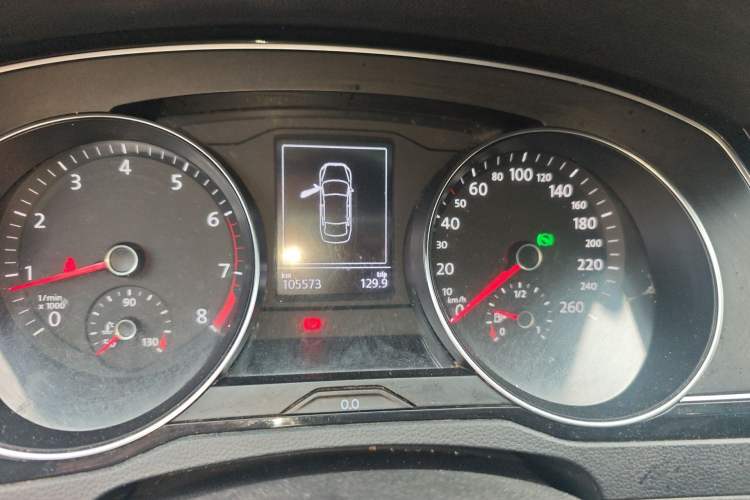 Used Volkswagen Magotan 2019 330TSI DSG Leading Model China VI Standard Instrument Cluster