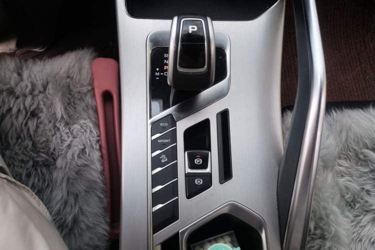 Used Geely Auto Coolray 2020 PRO 260T DCT Light Knight BSG