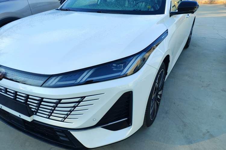 Used Changan Eado 2026 Model, Fourth Generation, 1.5T 500Bar Smart Enjoyment Edition
