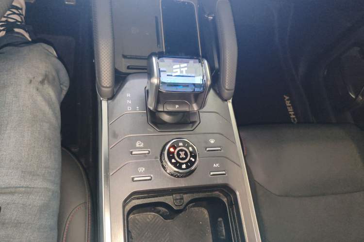 Used JETOUR Traveler 2023 2.0T All-Wheel Drive Conquer PRO
