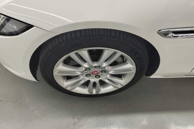 Used Jaguar XEL 2019 2.0T 200 PS Deluxe Edition