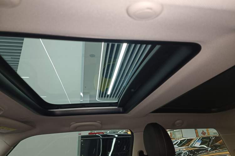 Used MINI MINI 2023 1.5T COOPER Artist