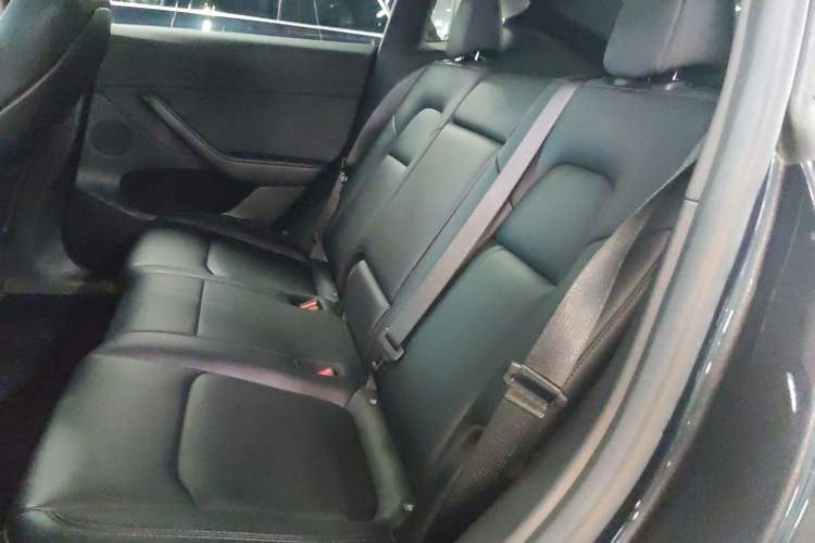 Used Tesla Model Y 2024 Rear-Wheel-Drive Version