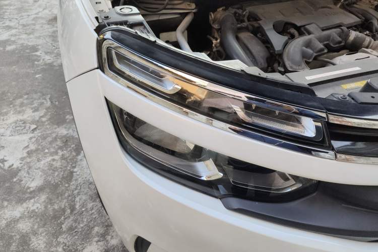 Used Citroen C5 AIRCROSS 2019 350THP Enjoyment Model China V Standard
