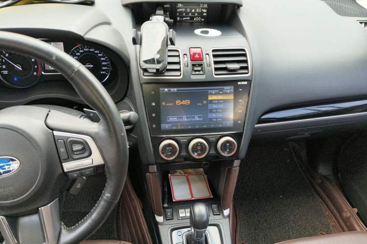 Used Subaru Forester 2016 2.5i Prestige Navigation Edition
