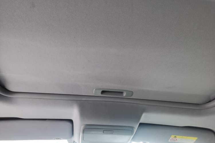 Used Peugeot 3008 2015 2.0L Automatic Trend Edition Headliner