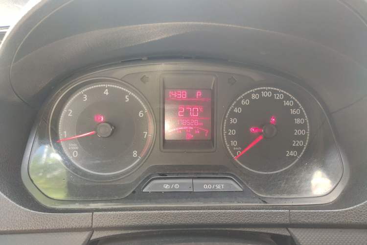 Used Volkswagen Jetta 2017 1.5L Automatic Fashion Model
