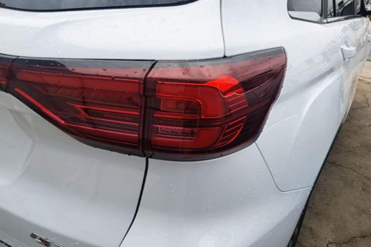 Used CHANGAN CS75 2023 Enjoy Edition 1.5T DCT Prestige Version