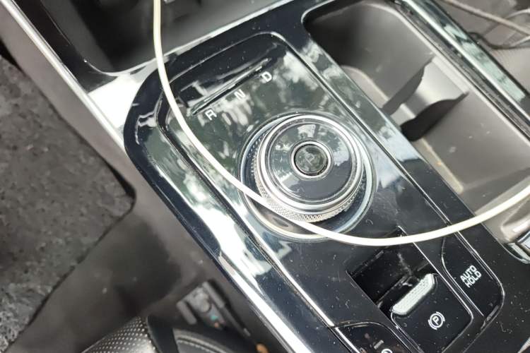 Used Kia K5 2020 380T GT-Line Premium Edition Gear Lever