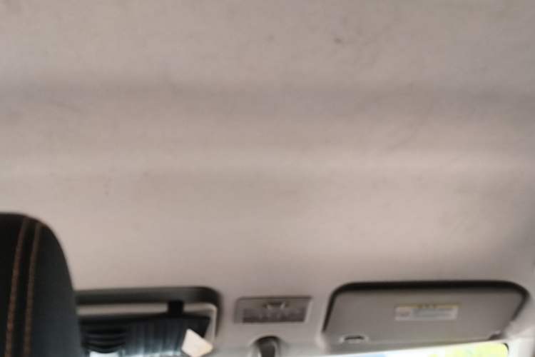 Used Suzuki Swift 2016 1.5L Manual Fashion Edition Cool Play Version
