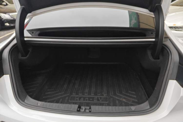 Used BYD Han 2020 EV Long-Range Luxury Model