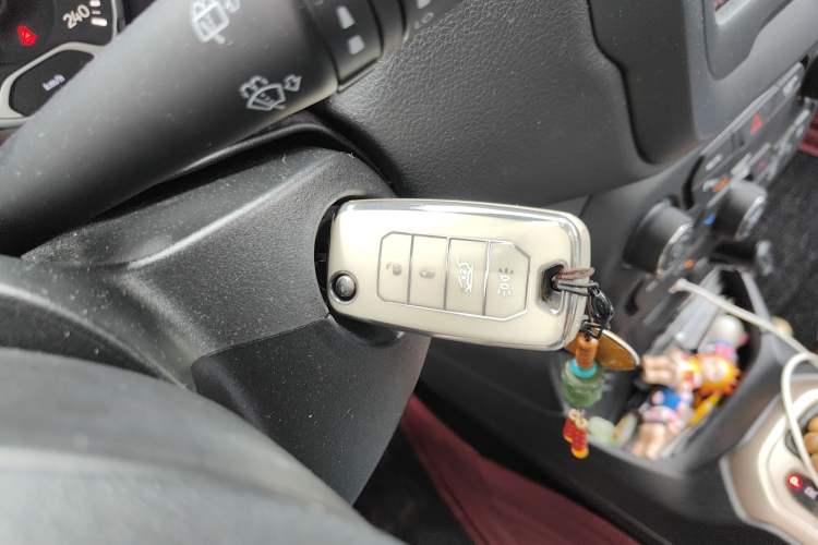 Used Jeep Renegade 2018 Connected Large Screen Version 180T Automatic High-Energy Edition
