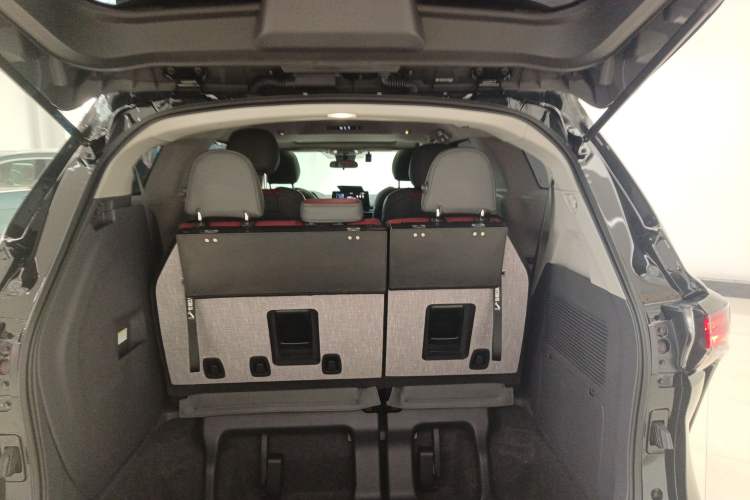 Used Toyota Sienna 2024 2.5L Hybrid Comfort Edition