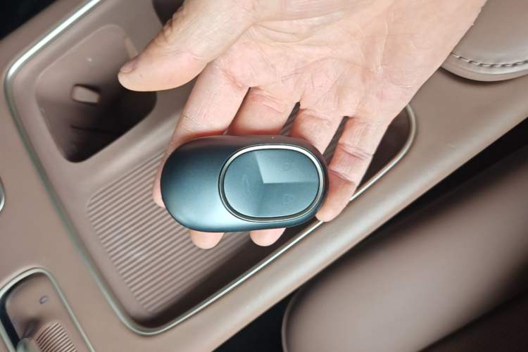 Used Nio ES8 2023 75 kWh Executive Edition Interior 1