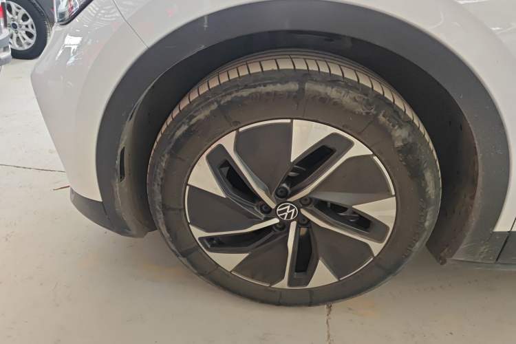 Used Volkswagen ID.4 CROZZ 2024 Pure Edition Limited Edition Exterior 4