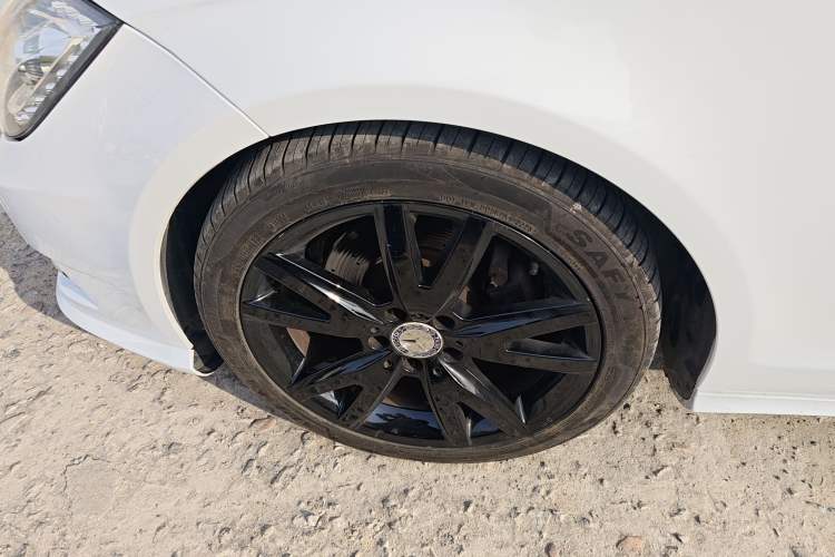 Used Mercedes-Benz CLS 2012 CLS 300 CGI
