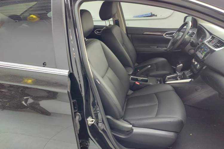 Used Nissan Sylphy 2019 1.6XV CVT Smart Connect Luxury Edition China VI Standard Right Front Seat