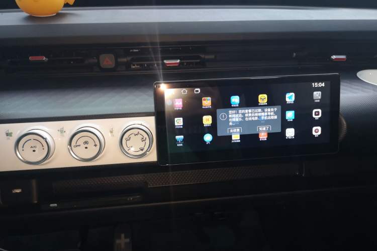 Used Wuling Hongguang MINIEV 2022 GAMEBOY 300km Enthusiast Model with Lithium Iron Phosphate Audio And AC Panel