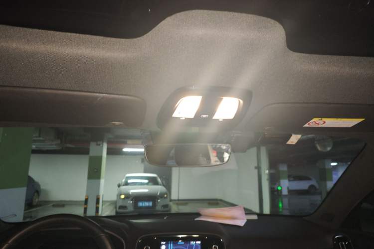 Used Volvo XC40 New Energy 2023 Long-Range Version Headliner