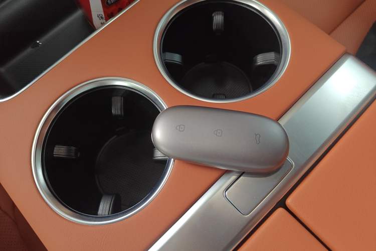 Used Li Auto L7 2025 Max Smart Refresh Edition Interior 1