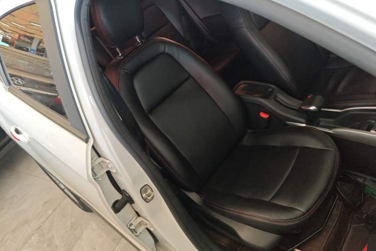 Used Citroen C3-XR 2018 1.6L Automatic Fashion Model Right Front Seat