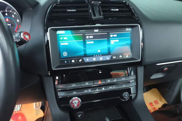 Used Jaguar F-PACE 2019 2.0T Four-Wheel Drive Urban Luxury Edition