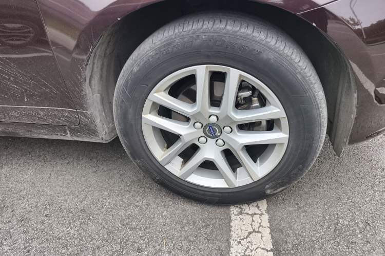 Used Volvo XC60 2017 T5 Smart Upgrade Edition