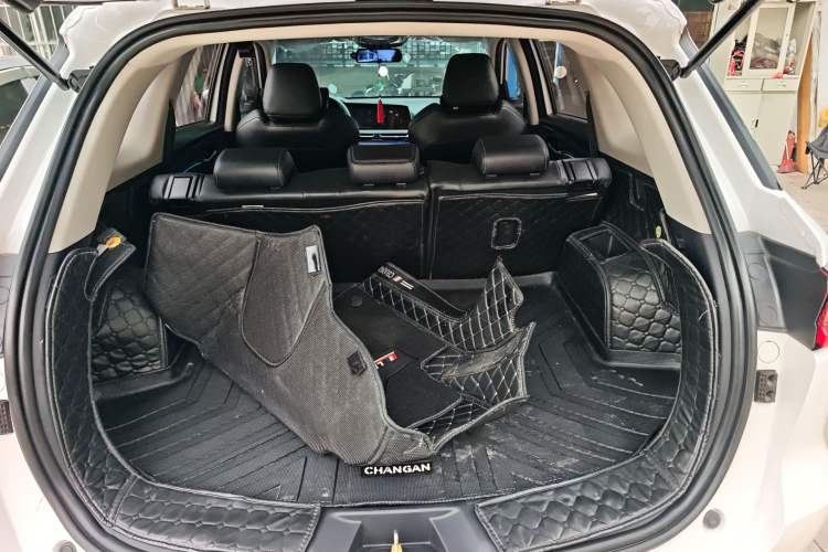 Used CHANGAN CS75 PLUS 2020 1.5T Automatic Luxury Version Trunk